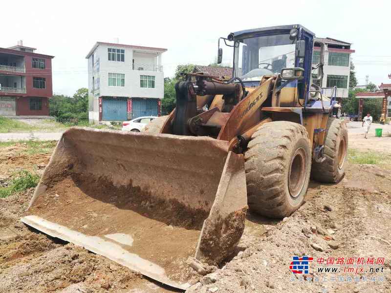 江西出售转让二手7300小时2010年龙工LG853装载机