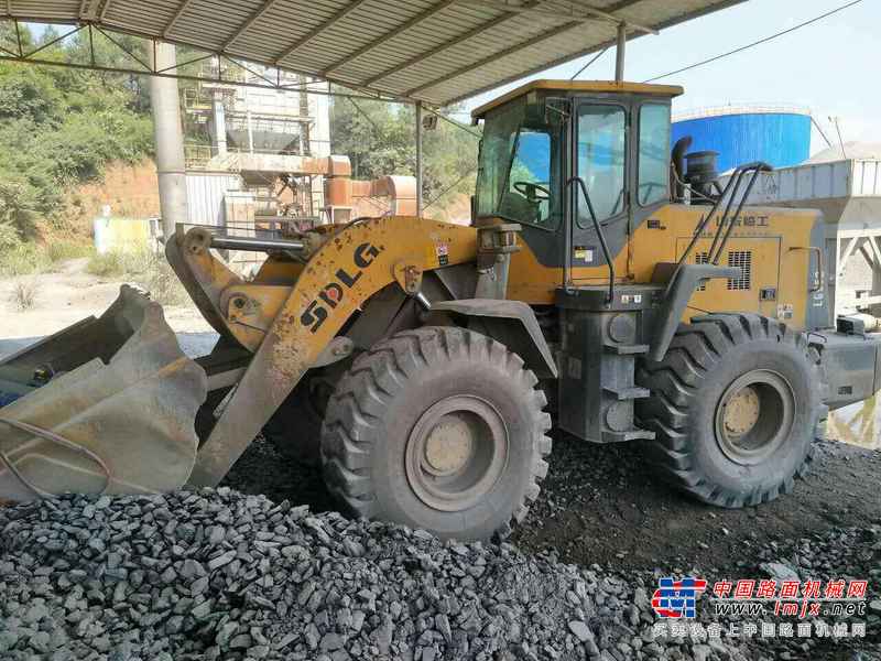 江西出售转让二手8600小时2011年临工LG952装载机