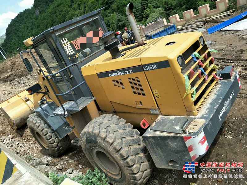 甘肃出售转让二手6000小时2011年龙工LG855B装载机
