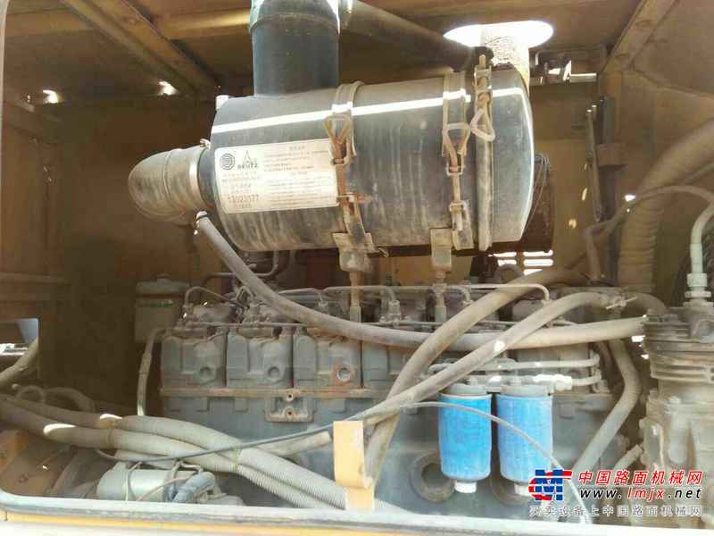 河北出售转让二手6000小时2011年龙工LG833B装载机