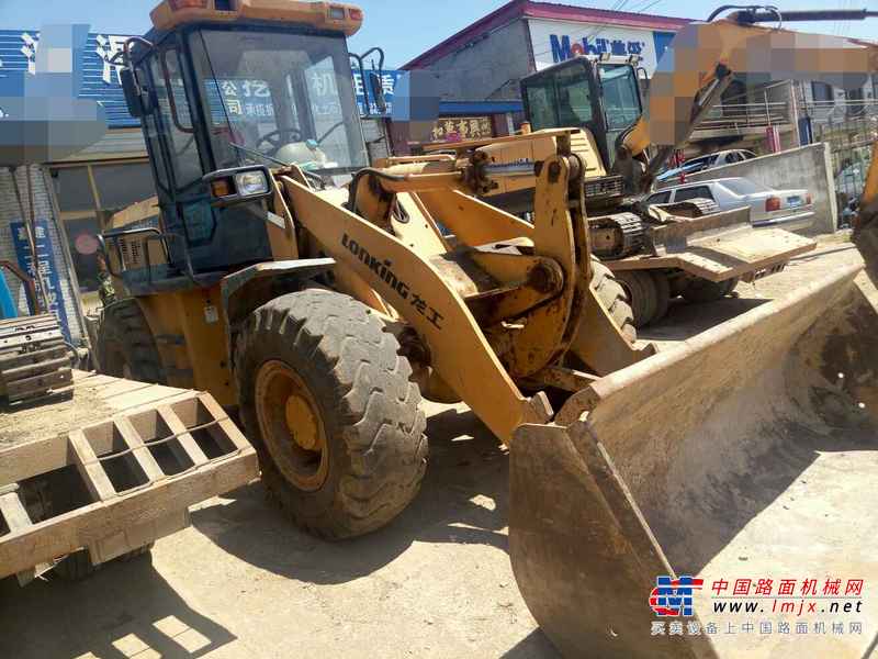 河北出售转让二手8000小时2011年龙工LG833B装载机