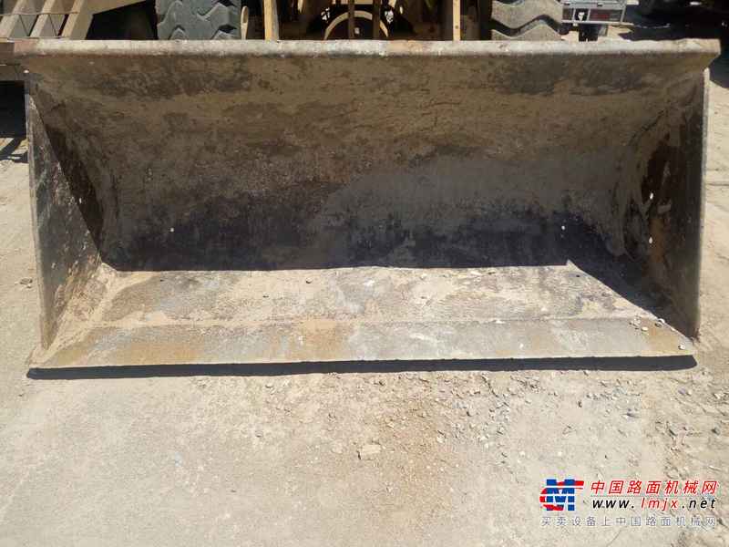 河北出售转让二手8000小时2011年龙工LG833B装载机