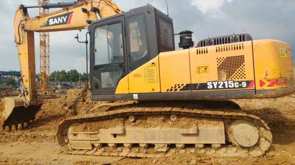 江西出售转让二手5200小时2013年三一重工SY215C挖掘机