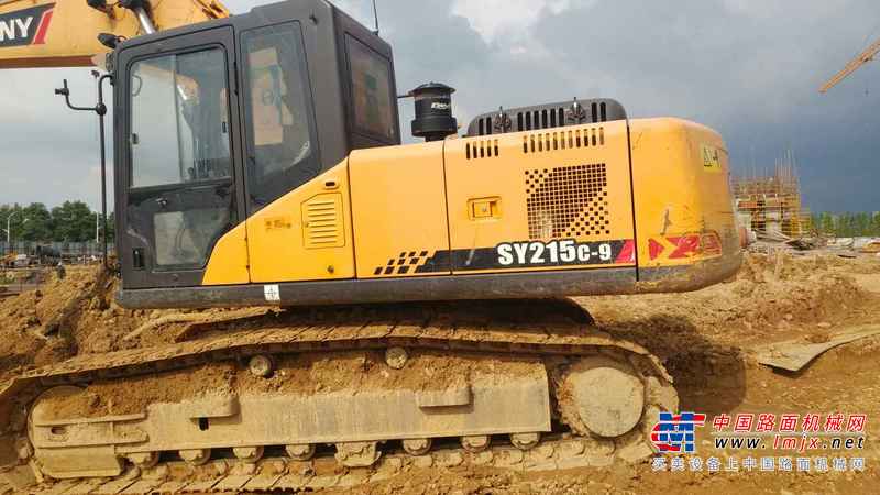 江西出售转让二手5200小时2013年三一重工SY215C挖掘机