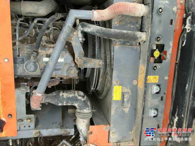 江西出售转让二手6200小时2010年日立ZX200挖掘机