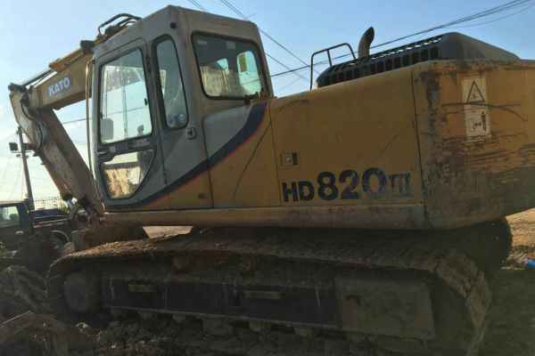 江西出售转让二手10200小时2006年加藤HD820III挖掘机