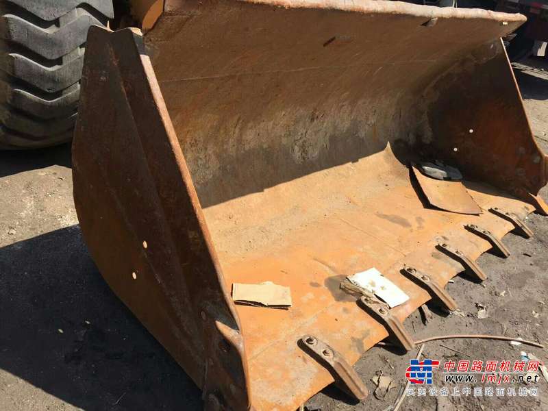 辽宁出售转让二手3000小时2013年龙工LG850D装载机