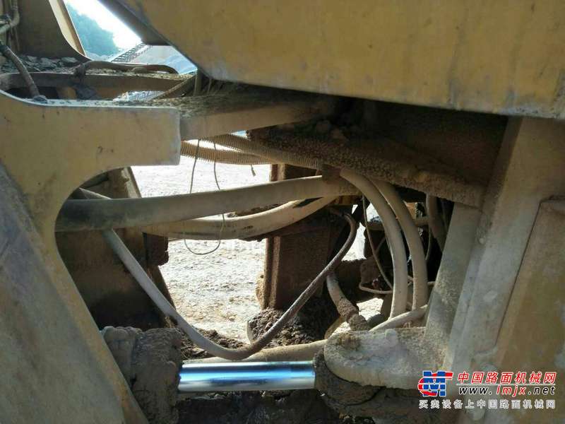 云南出售转让二手6850小时2009年柳工CLG856装载机