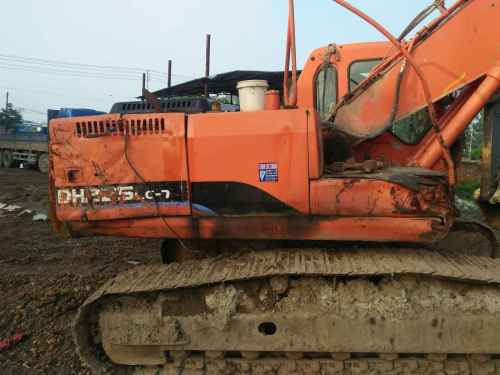 江西出售转让二手8000小时2011年斗山DH225挖掘机