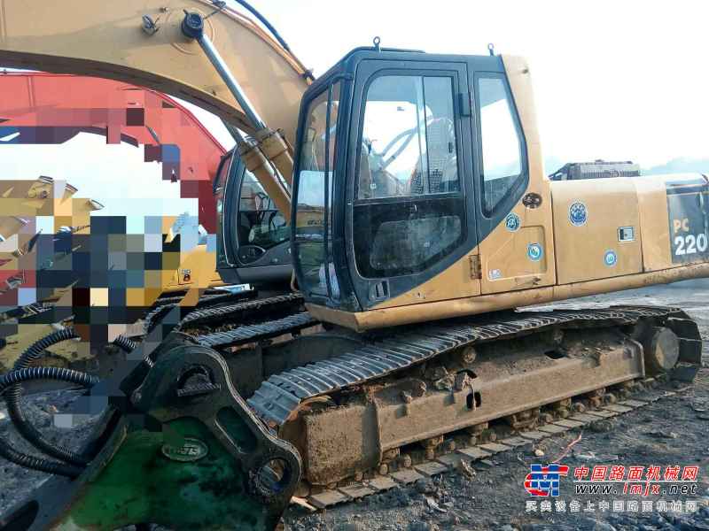 贵州出售转让二手12000小时2009年柳工205C挖掘机
