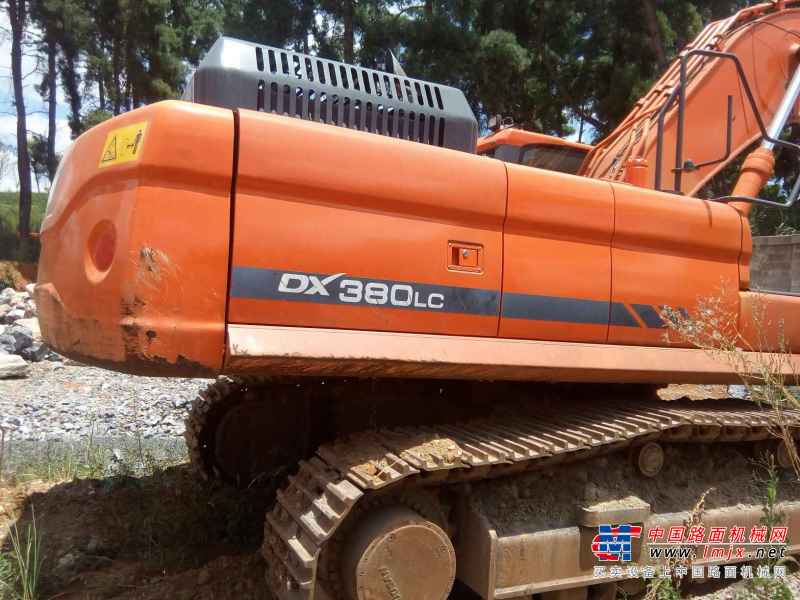贵州出售转让二手1500小时2014年斗山DX380LC挖掘机