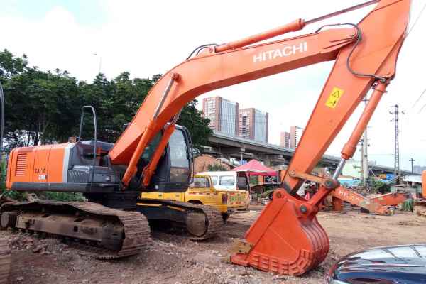 云南出售转让二手7888小时2011年日立ZX250H挖掘机