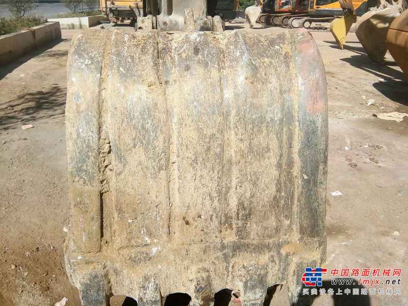 贵州出售转让二手8900小时2009年沃尔沃EC210B挖掘机