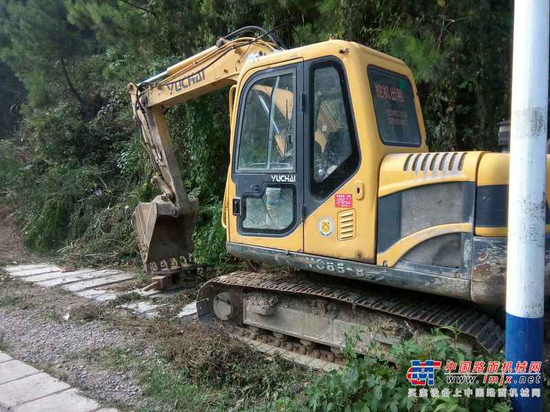 贵州出售转让二手8700小时2009年玉柴YC85挖掘机