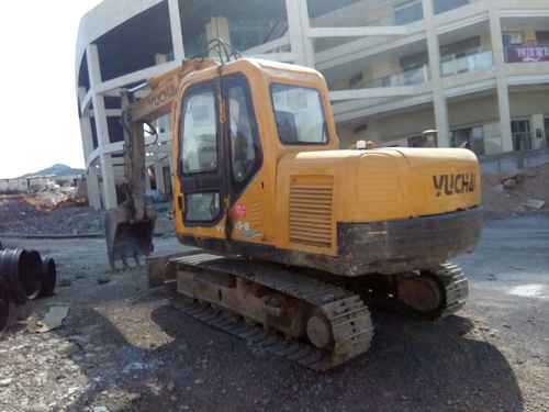 贵州出售转让二手9500小时2009年玉柴YC85挖掘机
