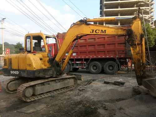 贵州出售转让二手5400小时2011年山重建机JCM906D挖掘机