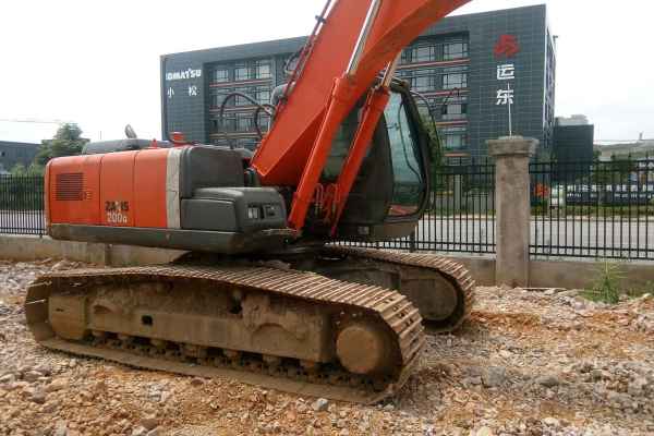 贵州出售转让二手8400小时2010年日立ZX200挖掘机