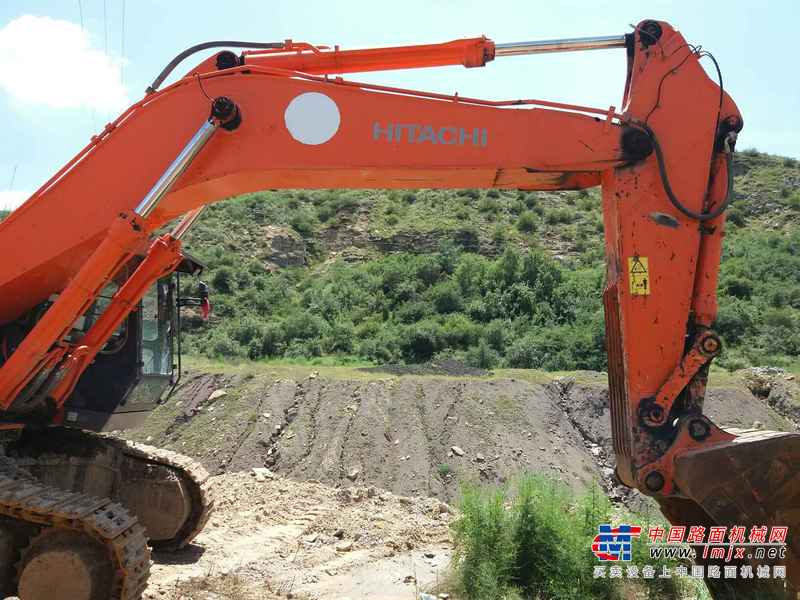 陕西出售转让二手8000小时2011年日立ZX450H挖掘机