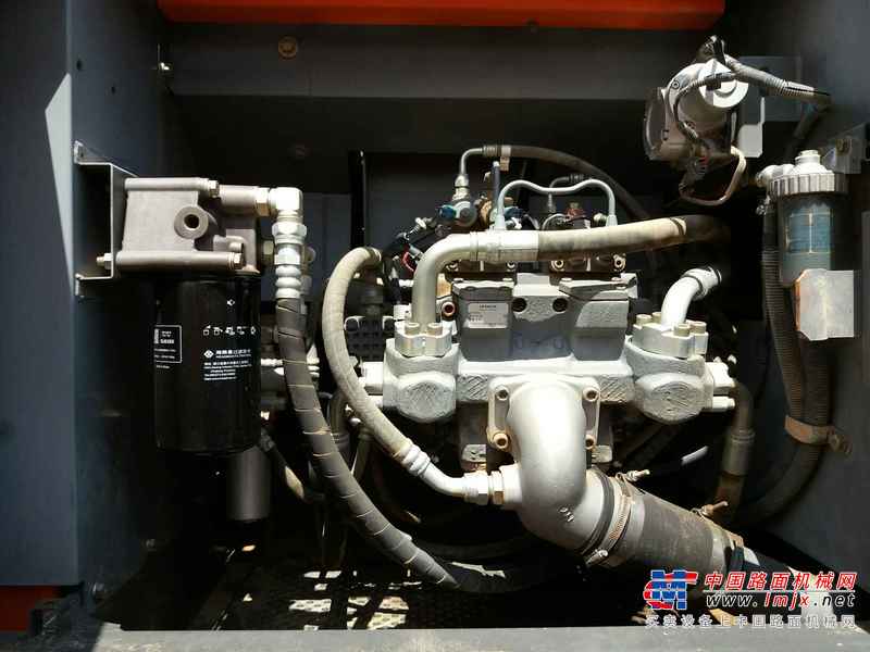 陕西出售转让二手3000小时2012年日立ZX260LCH挖掘机