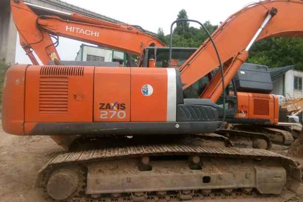 贵州出售转让二手7800小时2010年日立ZX250H挖掘机