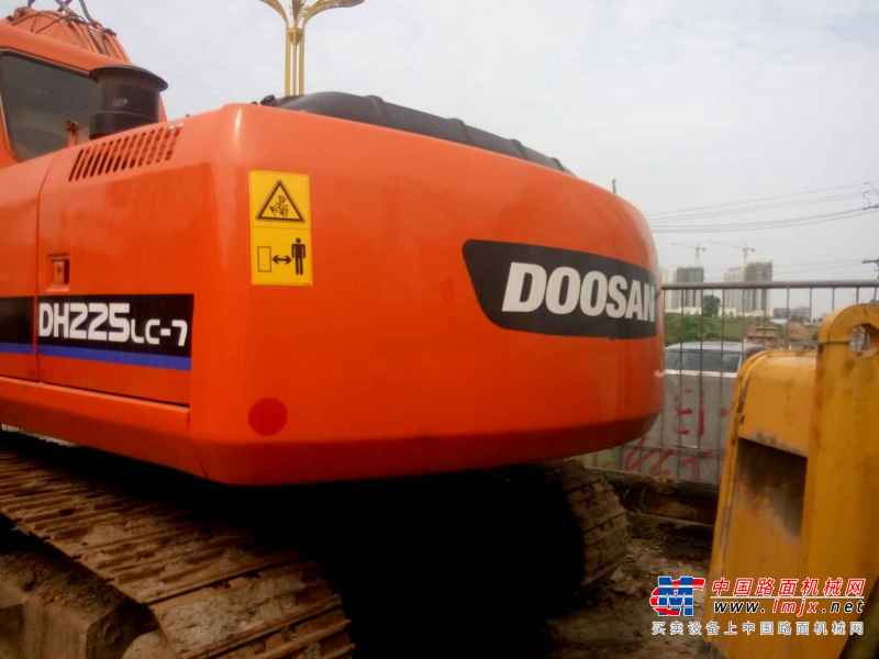 陕西出售转让二手10000小时2009年斗山DH220LC挖掘机