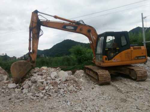 贵州出售转让二手4500小时2011年福田雷沃FR170挖掘机