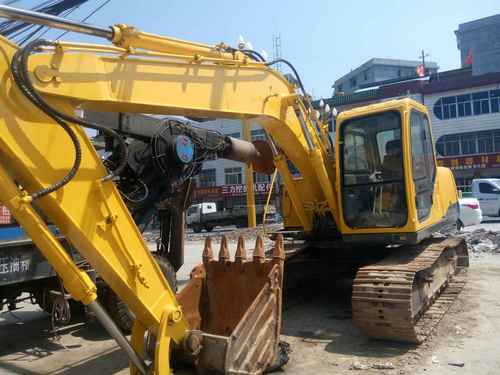 陕西出售转让二手7000小时2010年玉柴YC135挖掘机
