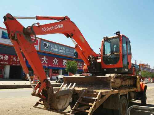 陕西出售转让二手6000小时2010年久保田KX185挖掘机
