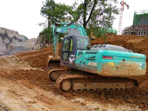 贵州出售转让二手11826小时2009年神钢SK260LC挖掘机
