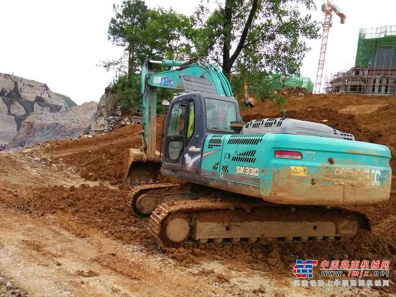 贵州出售转让二手11826小时2009年神钢SK260LC挖掘机