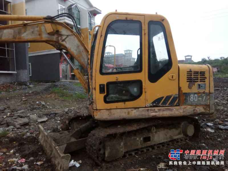 贵州出售转让二手7600小时2011年华力重工HL185挖掘机
