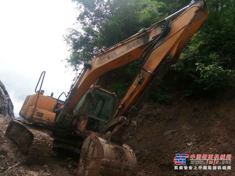 贵州出售转让二手6800小时2012年三一重工SY135C挖掘机