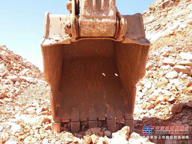 陕西出售转让二手7000小时2011年日立ZX360H挖掘机