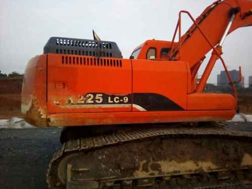 江西出售转让二手11000小时2010年斗山DH225挖掘机