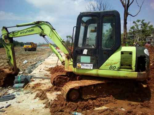江西出售转让二手16680小时2006年现代R60挖掘机