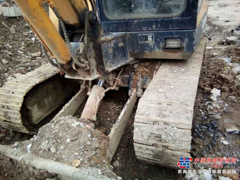 江西出售转让二手4000小时2014年江麓CN70挖掘机