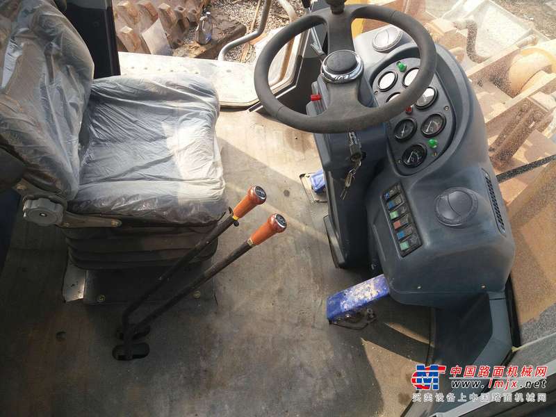 陕西出售转让二手1000小时2016年龙工LG855D装载机