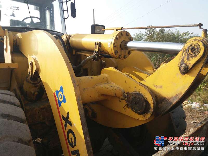 陕西出售转让二手2500小时2010年厦工XG955III装载机