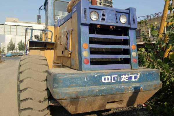 辽宁出售转让二手8000小时2009年龙工LG855装载机