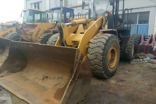 辽宁出售转让二手3500小时2012年山工SEM650装载机