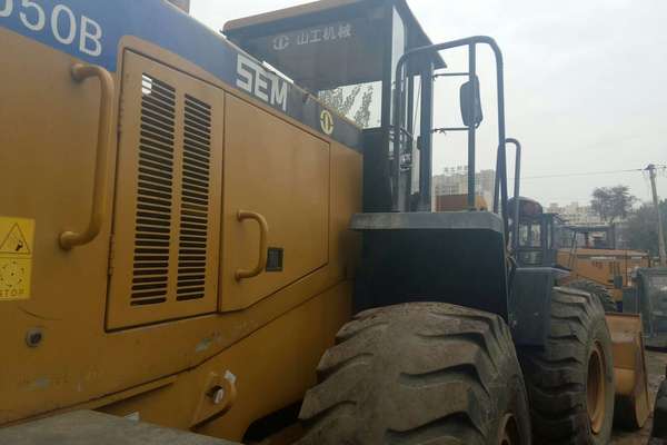 辽宁出售转让二手3500小时2012年山工SEM650装载机