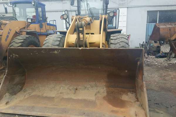 辽宁出售转让二手3500小时2012年山工SEM650装载机