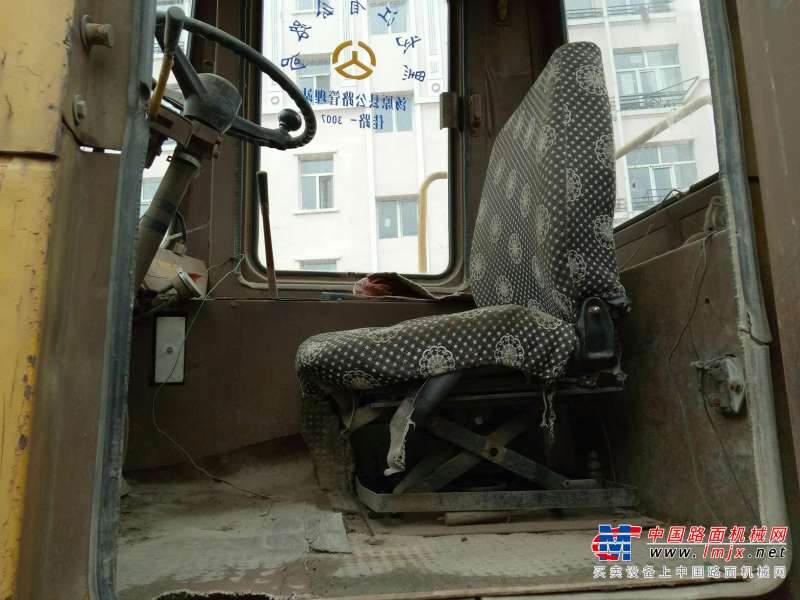 黑龙江出售转让二手8000小时2004年柳工ZL50C装载机