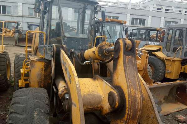 辽宁出售转让二手7000小时2010年柳工CLG855装载机