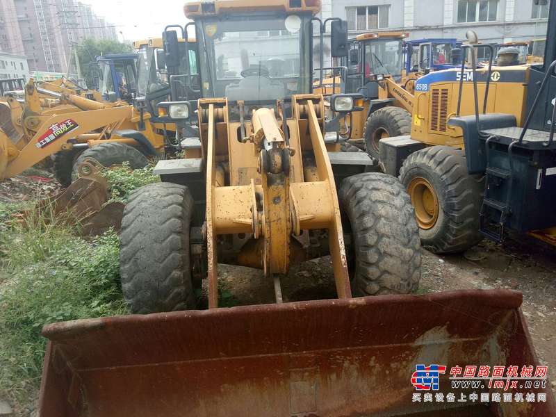 辽宁出售转让二手5000小时2011年龙工LG855D装载机