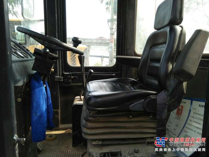 陕西出售转让二手5000小时2010年徐工LW500K装载机