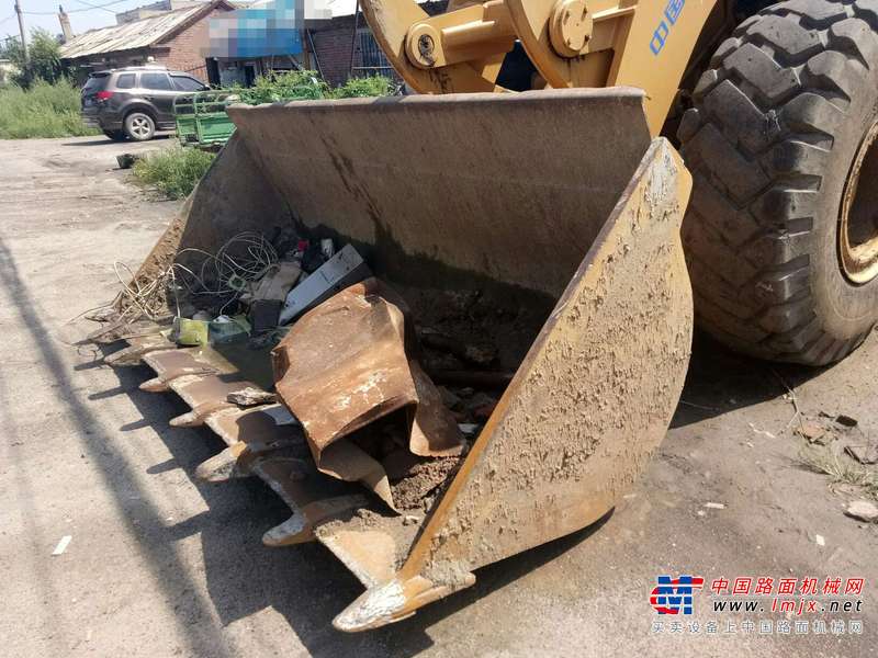 辽宁出售转让二手6000小时2009年龙工LG850装载机