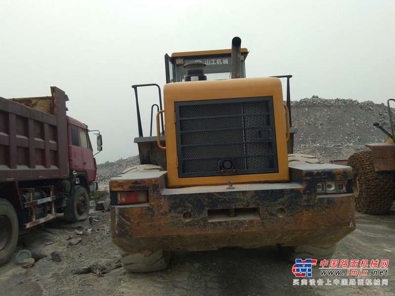 山西出售转让二手3900小时2014年山工SEM660B装载机