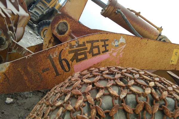 山西出售转让二手3500小时2008年山工SEM650装载机