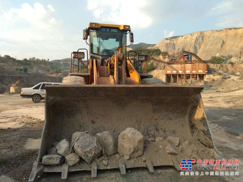山西出售转让二手3500小时2011年徐工LW500KL装载机